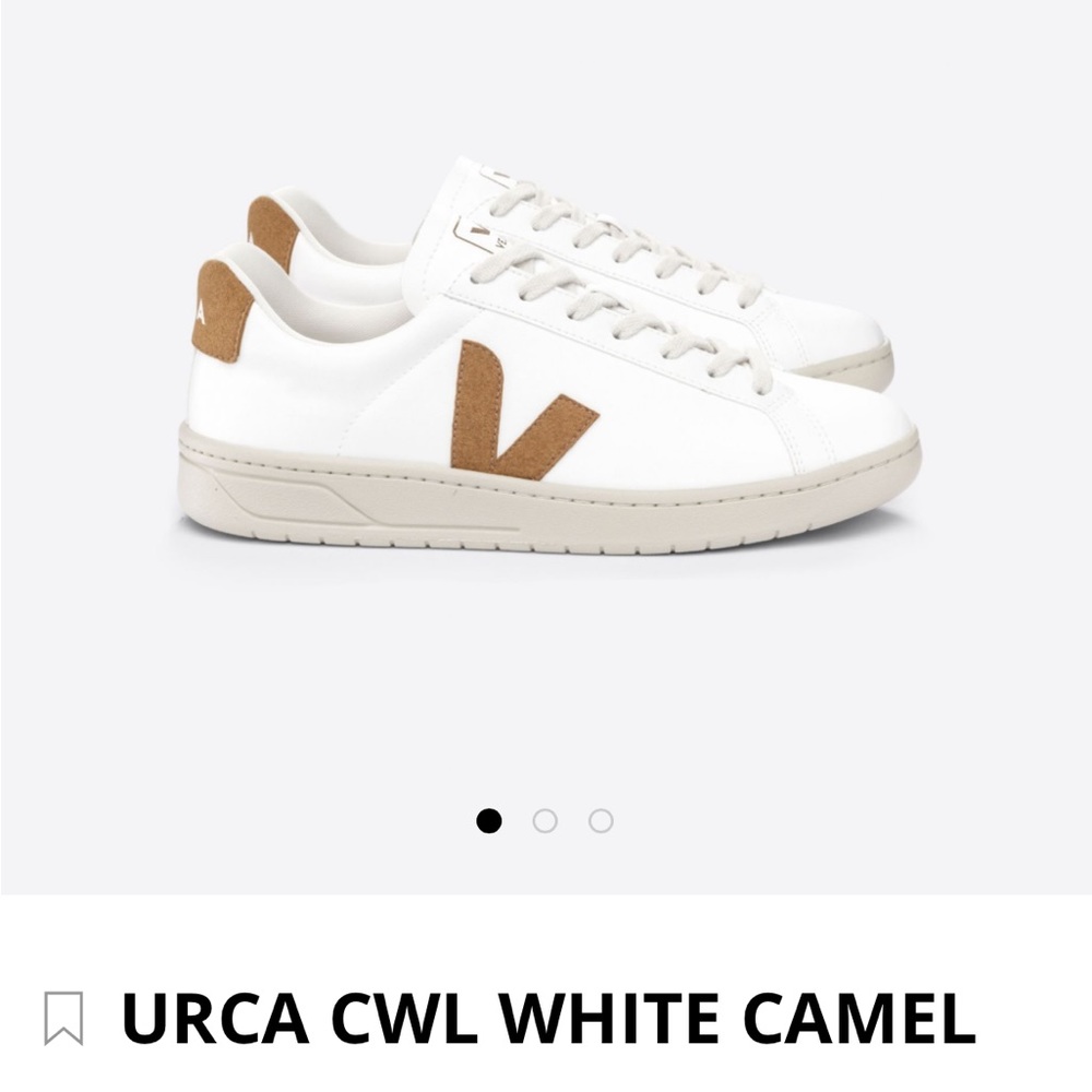 URCA CWL white/camel Veja’s